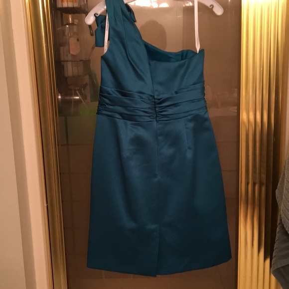 Wedding or Prom Dress - Picture 4 of 5